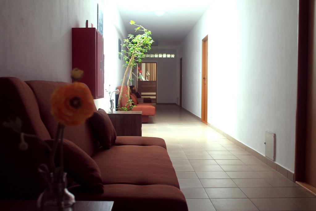 Guest House Hodus Vydrany Exterior foto